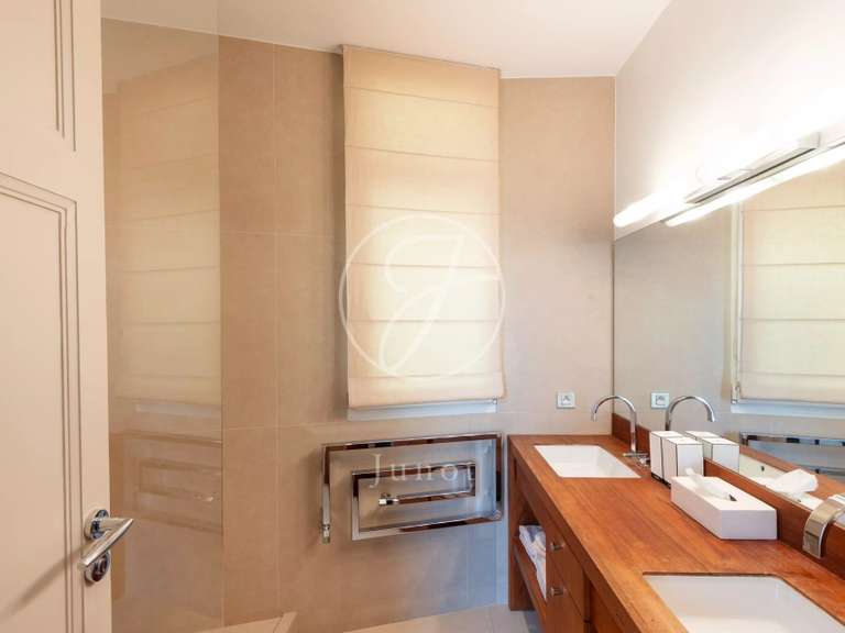 Apartment Paris 16e - 5 bedrooms - 511m²