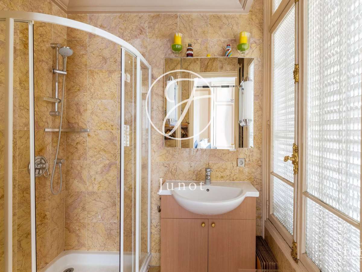 Appartement Paris 16e