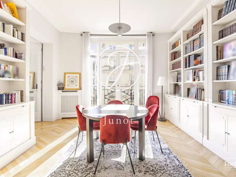 Appartement Paris 16e - 5 chambres - 337m²
