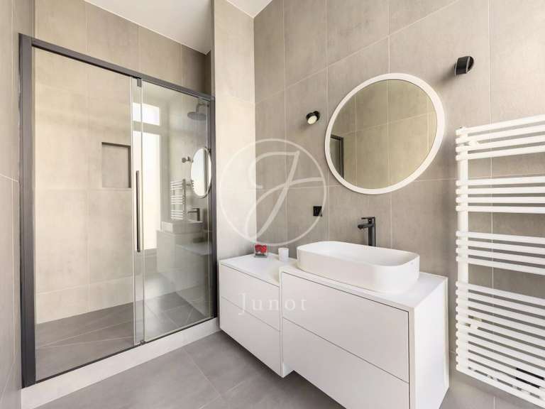 Apartment Paris 16e - 5 bedrooms - 337m²