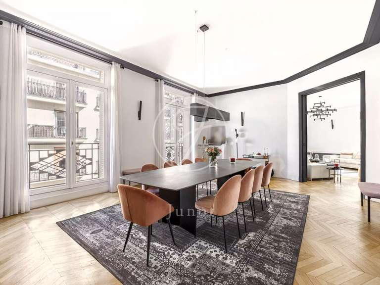 Apartment Paris 16e - 5 bedrooms - 337m²