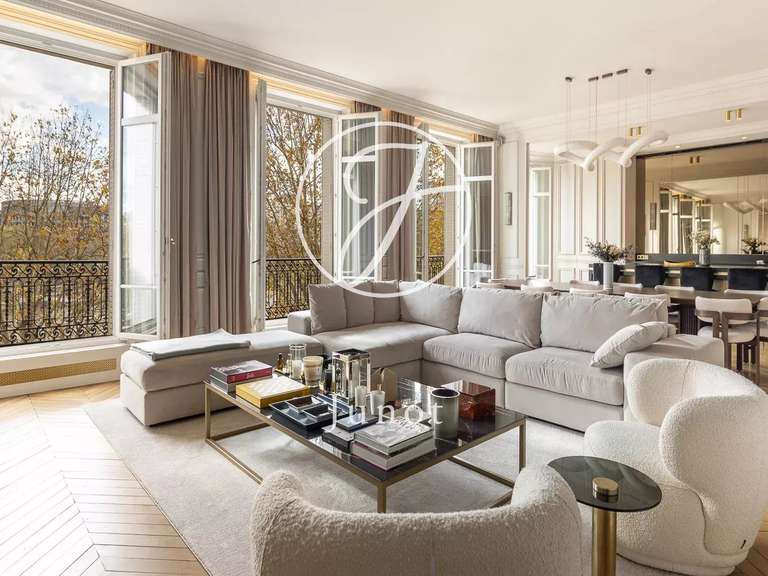 Apartment Paris 16e - 4 bedrooms - 245m²