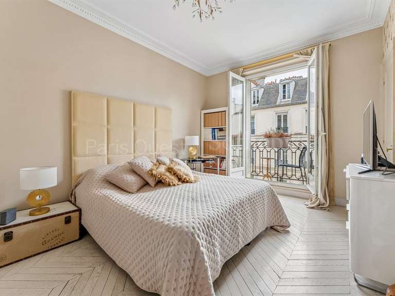 Appartement Paris 16e - 2 chambres - 83m²