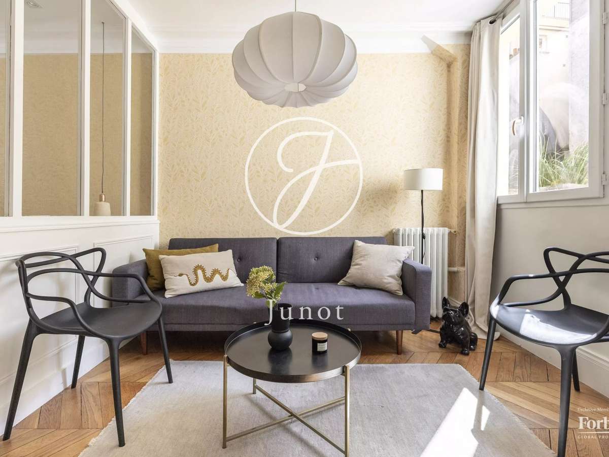 Apartment Paris 16e