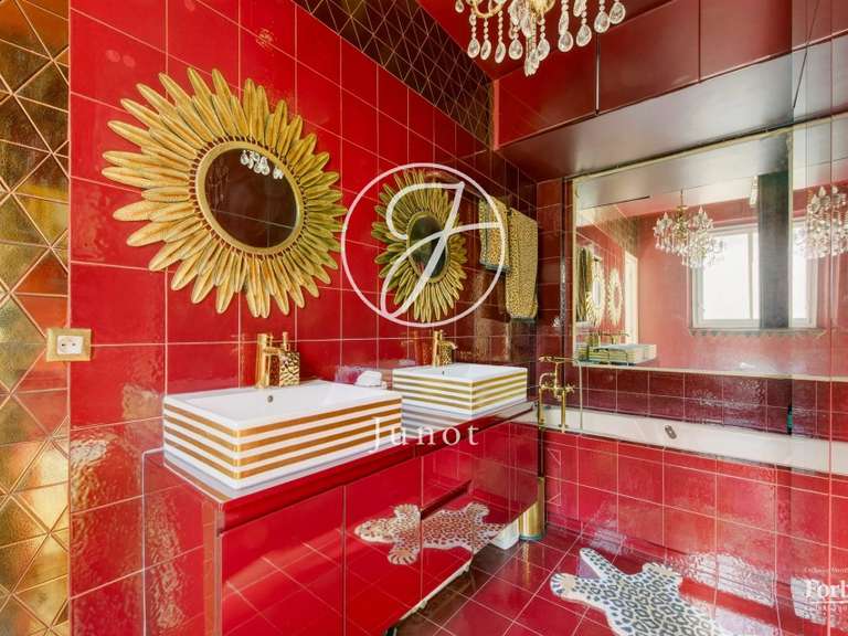 Appartement Paris 16e - 2 chambres - 83m²