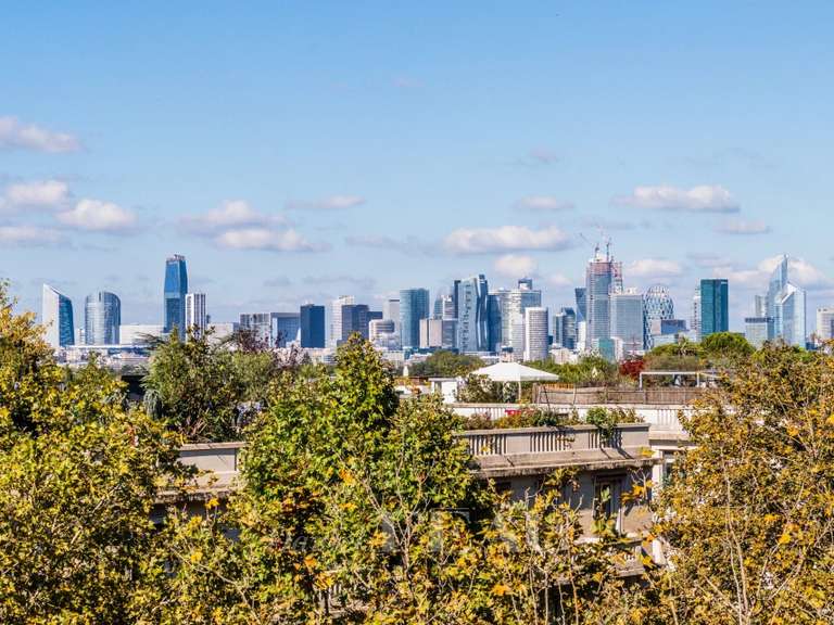 Appartement Paris 16e - 4 chambres - 206m²