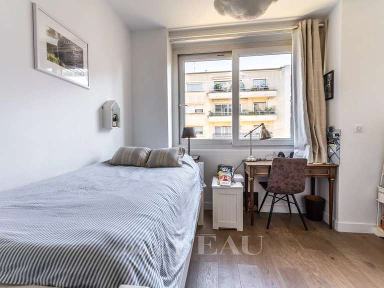 Appartement Paris 16e - 4 chambres - 206m²