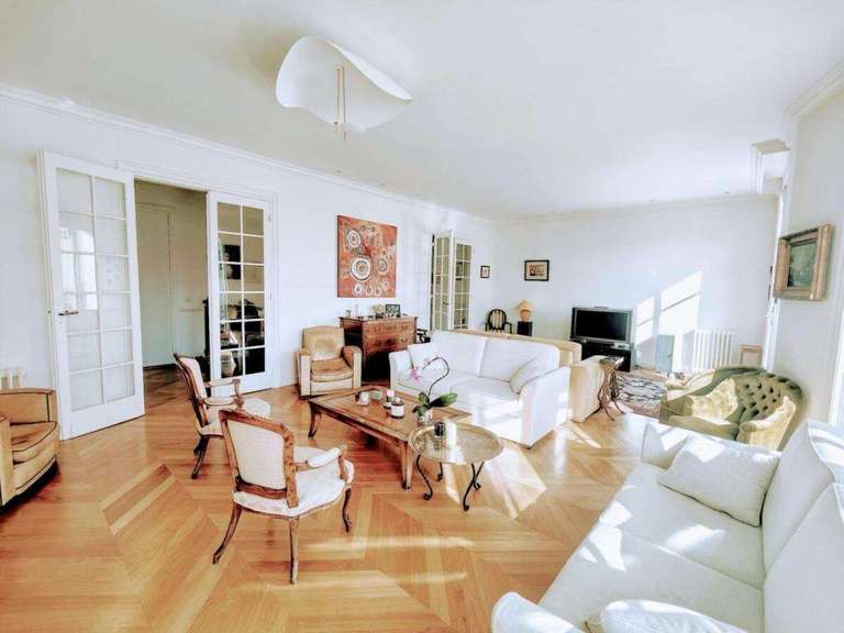 Appartement Paris 16e - 4 chambres