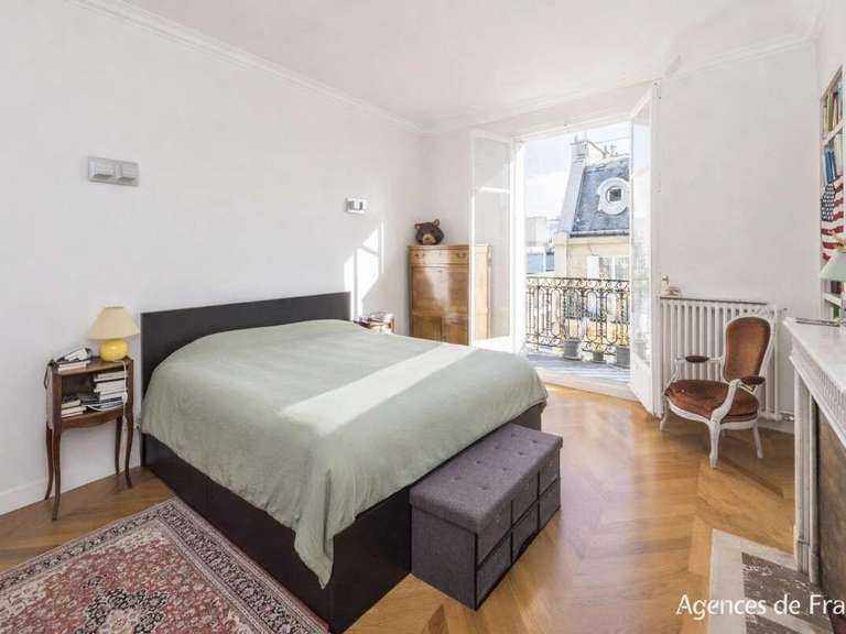 Appartement Paris 16e - 4 chambres