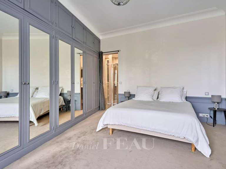 Appartement Paris 16e - 2 chambres - 95m²