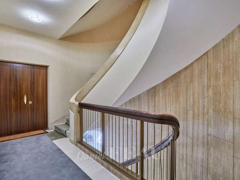 Apartment Paris 16e - 4 bedrooms - 230m²