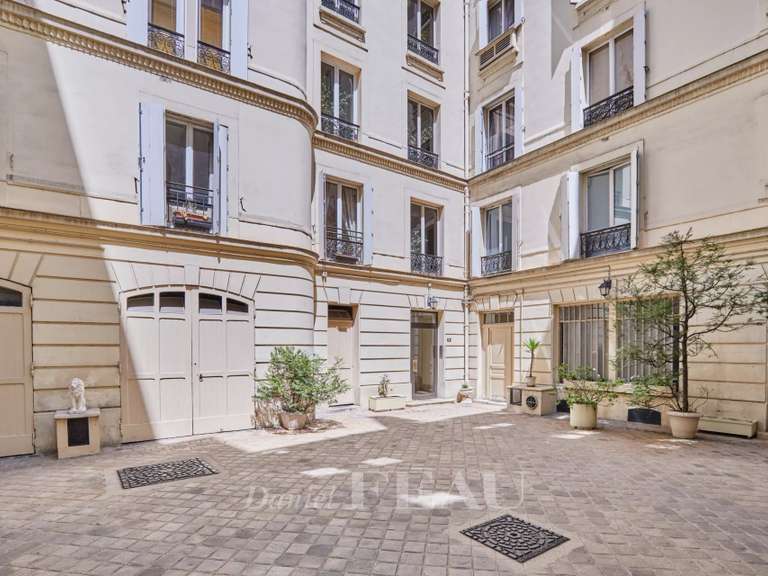 Appartement Paris 16e - 2 chambres - 101m²