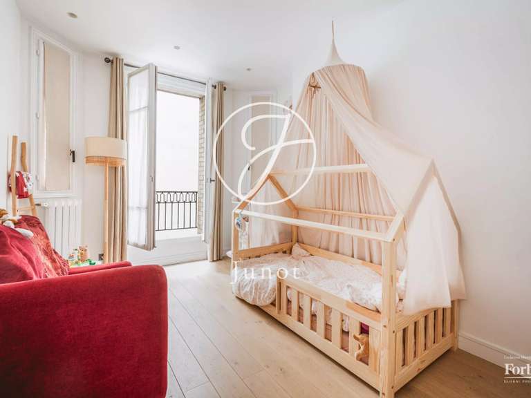 Appartement Paris 16e - 2 chambres - 94m²