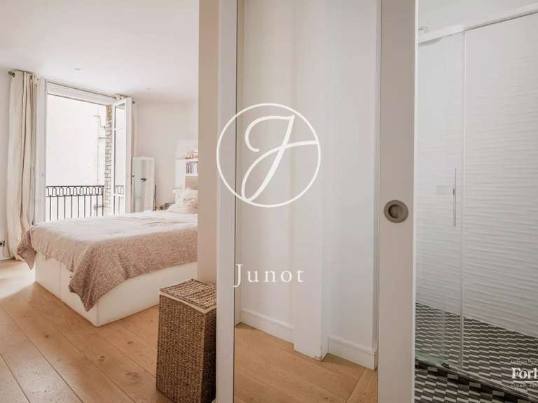 Appartement Paris 16e - 2 chambres - 94m²