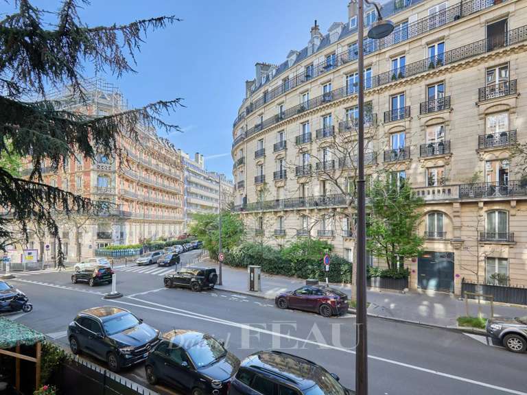 Appartement Paris 16e - 2 chambres - 91m²