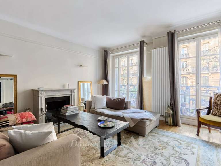 Appartement Paris 16e - 2 chambres - 91m²