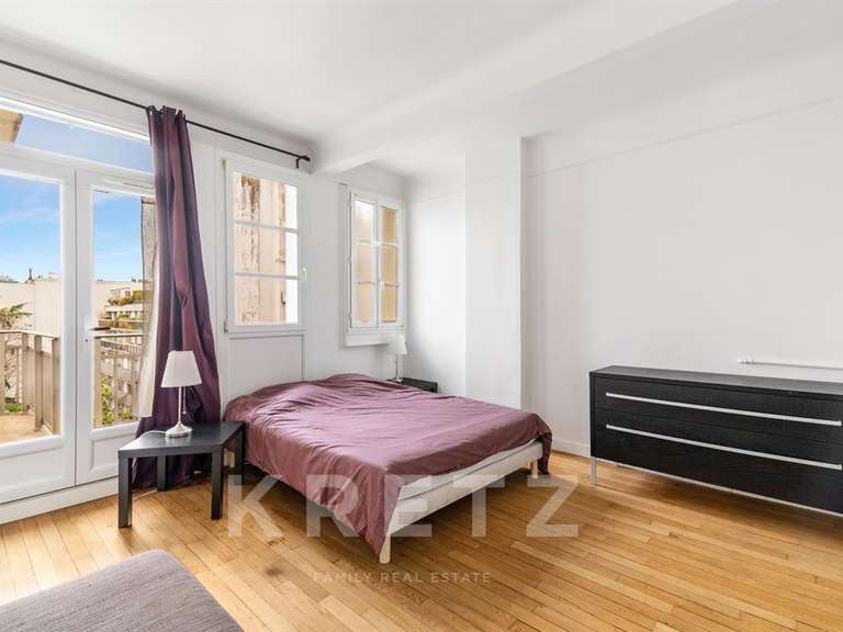 Appartement Paris 16e - 2 chambres - 106m²