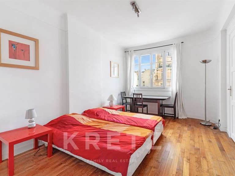 Appartement Paris 16e - 2 chambres - 106m²
