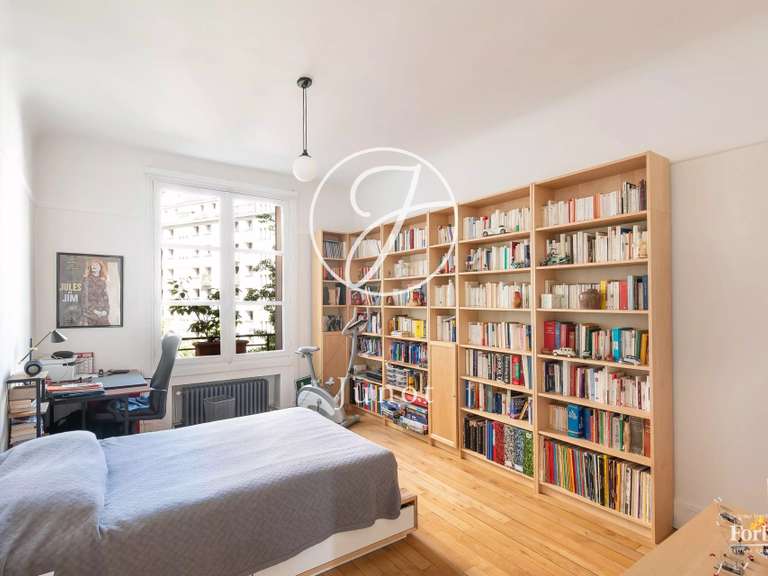 Appartement Paris 16e - 3 chambres - 140m²