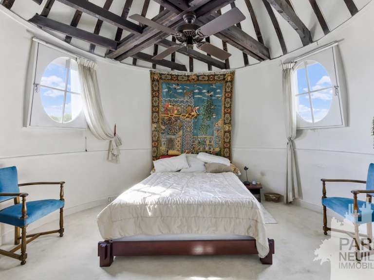 Appartement Paris 16e - 2 chambres - 85m²