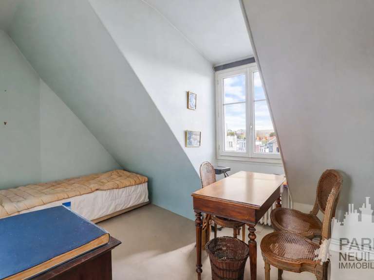 Appartement Paris 16e - 2 chambres - 85m²