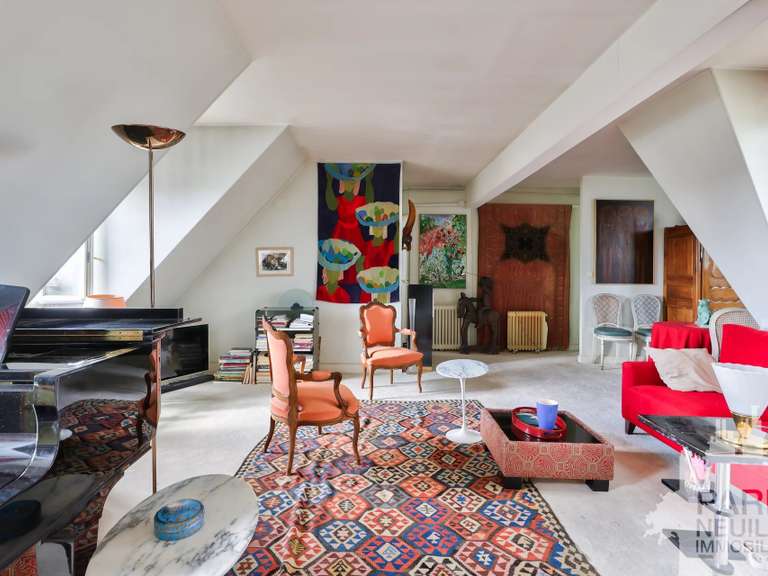 Appartement Paris 16e - 2 chambres - 85m²