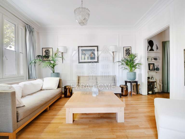Appartement Paris 16e - 2 chambres - 100m²