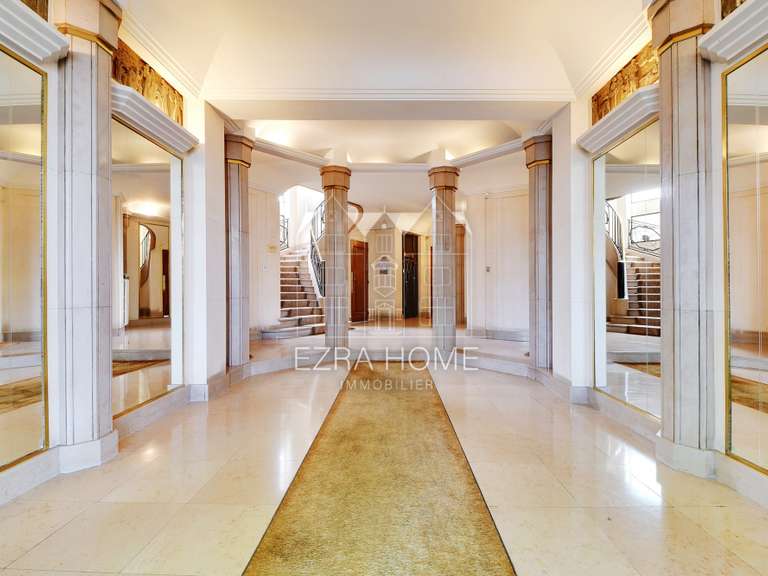 Appartement Paris 16e - 2 chambres - 100m²