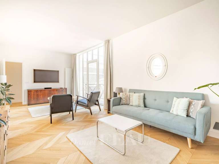 Appartement Paris 16e - 2 chambres - 77m²