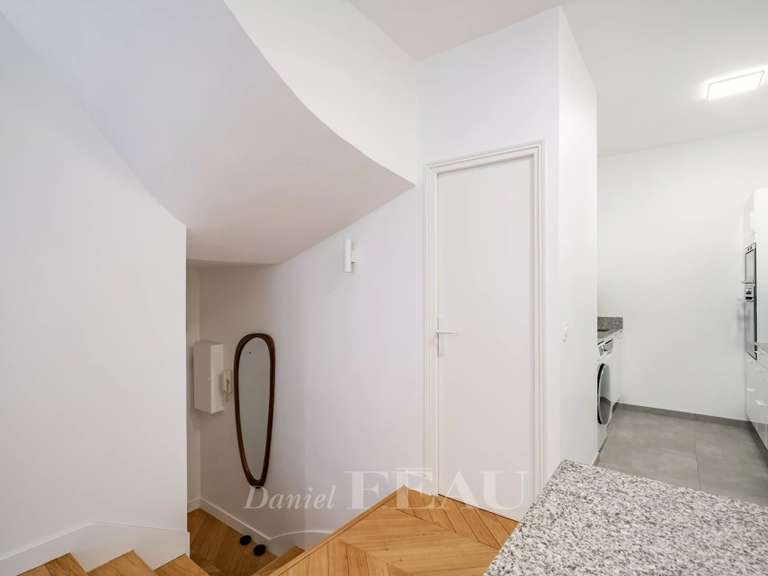 Appartement Paris 16e - 2 chambres - 77m²