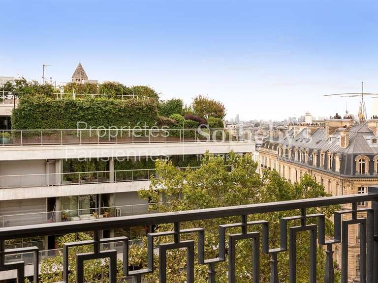 Appartement Paris 16e - 4 chambres - 240m²