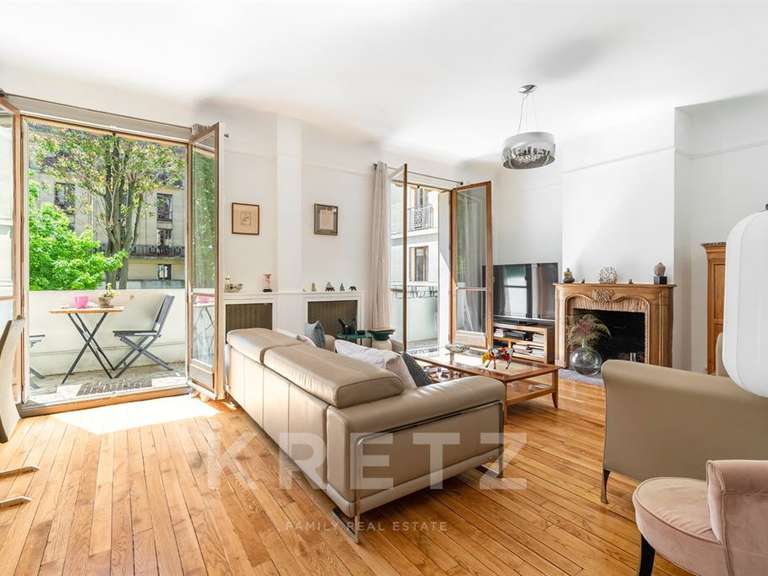 Appartement Paris 16e - 2 chambres - 116m²