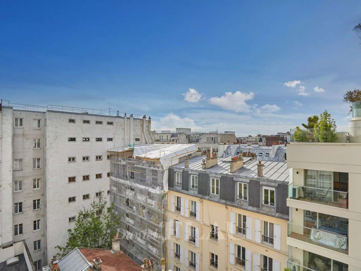 Apartment Paris 16e