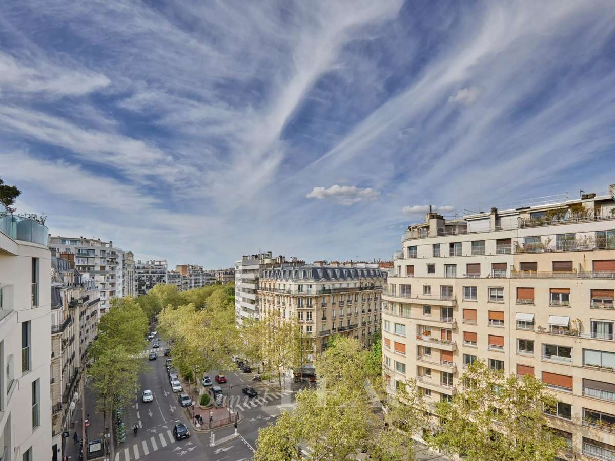 Apartment Paris 16e
