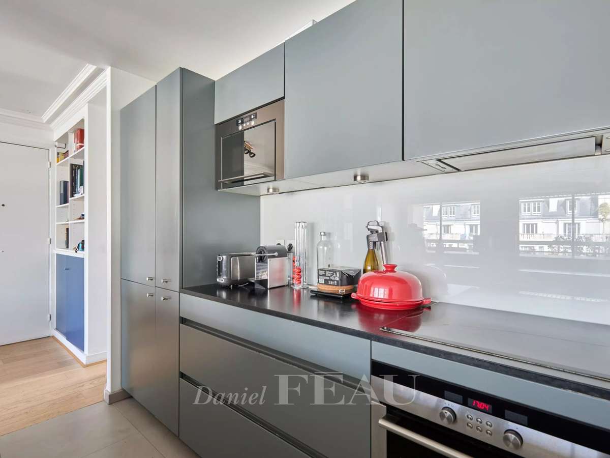 Apartment Paris 16e