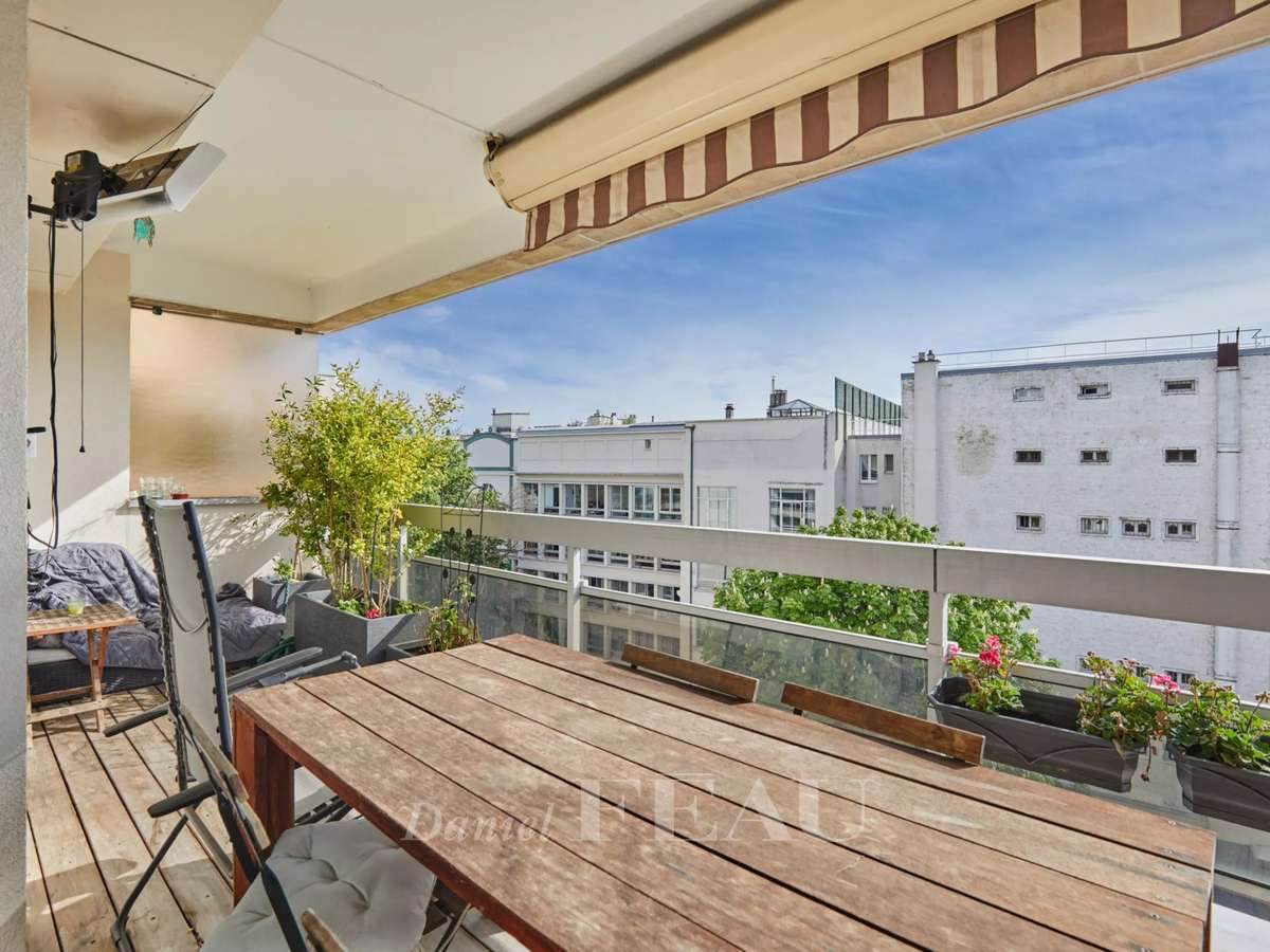 Apartment Paris 16e