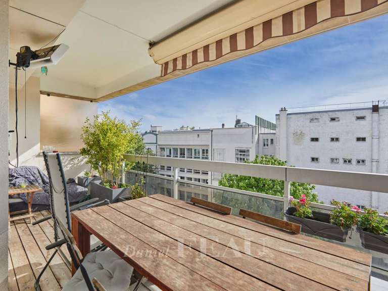 Appartement Paris 16e - 3 chambres - 107m²