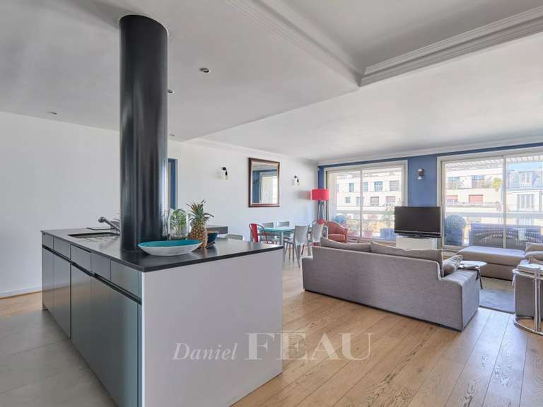 Appartement Paris 16e - 3 chambres - 107m²