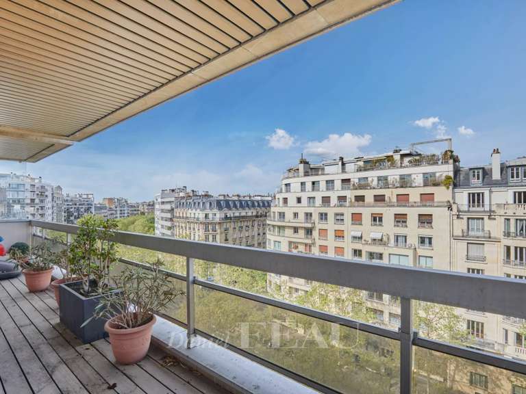 Appartement Paris 16e - 3 chambres - 107m²