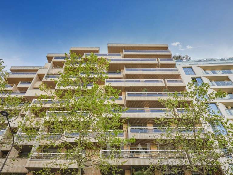 Appartement Paris 16e - 3 chambres - 107m²