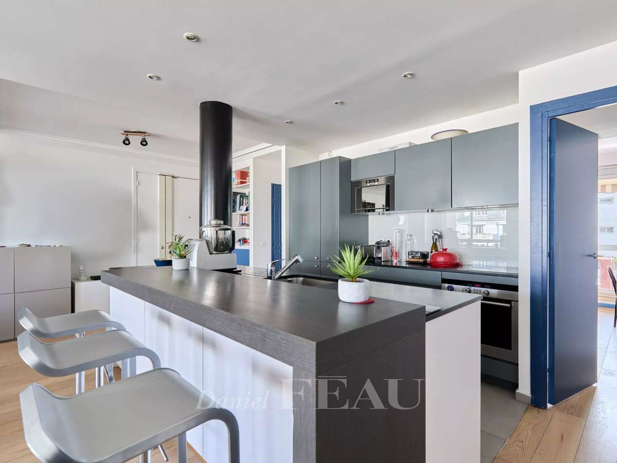 Apartment Paris 16e