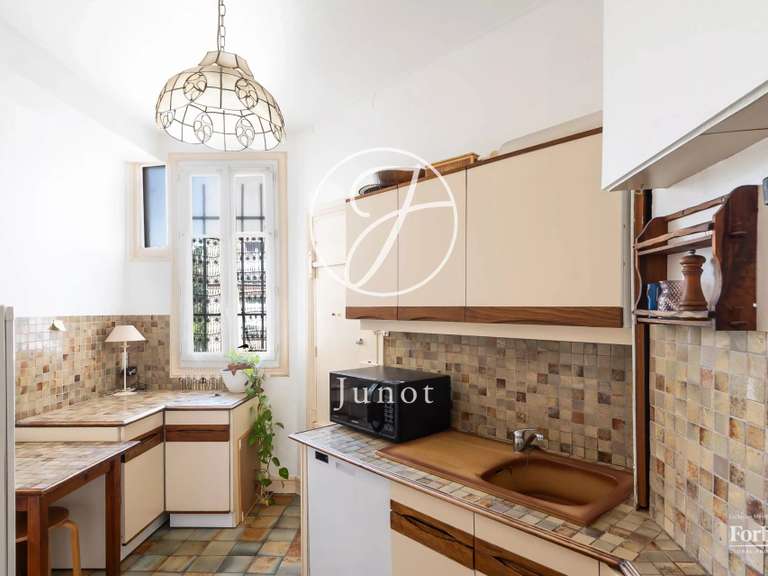 Appartement Paris 16e - 3 chambres - 113m²