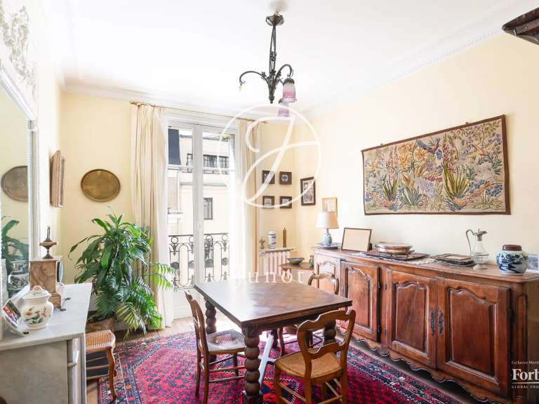 Appartement Paris 16e - 3 chambres - 113m²