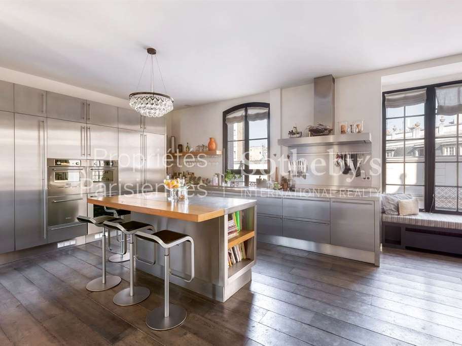 Apartment Paris 16e