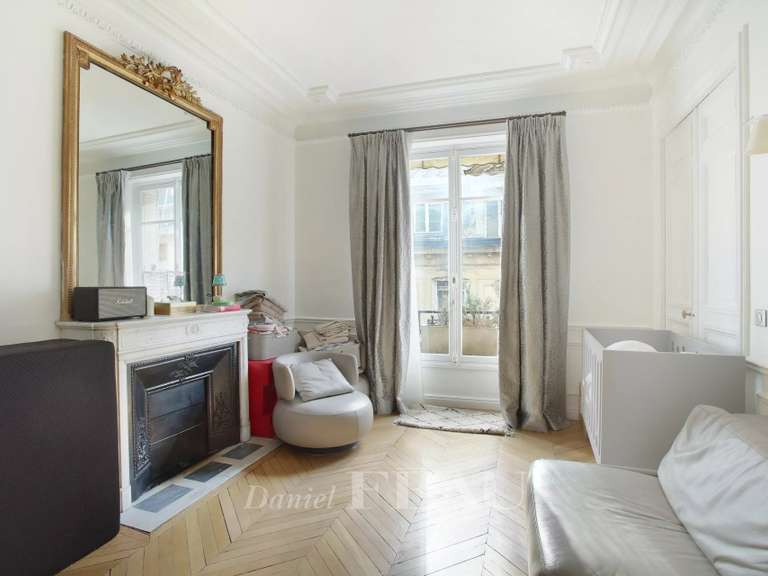 Appartement Paris 16e - 3 chambres - 144m²