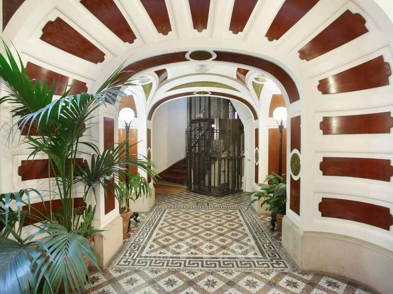 Appartement Paris 16e - 3 chambres - 144m²