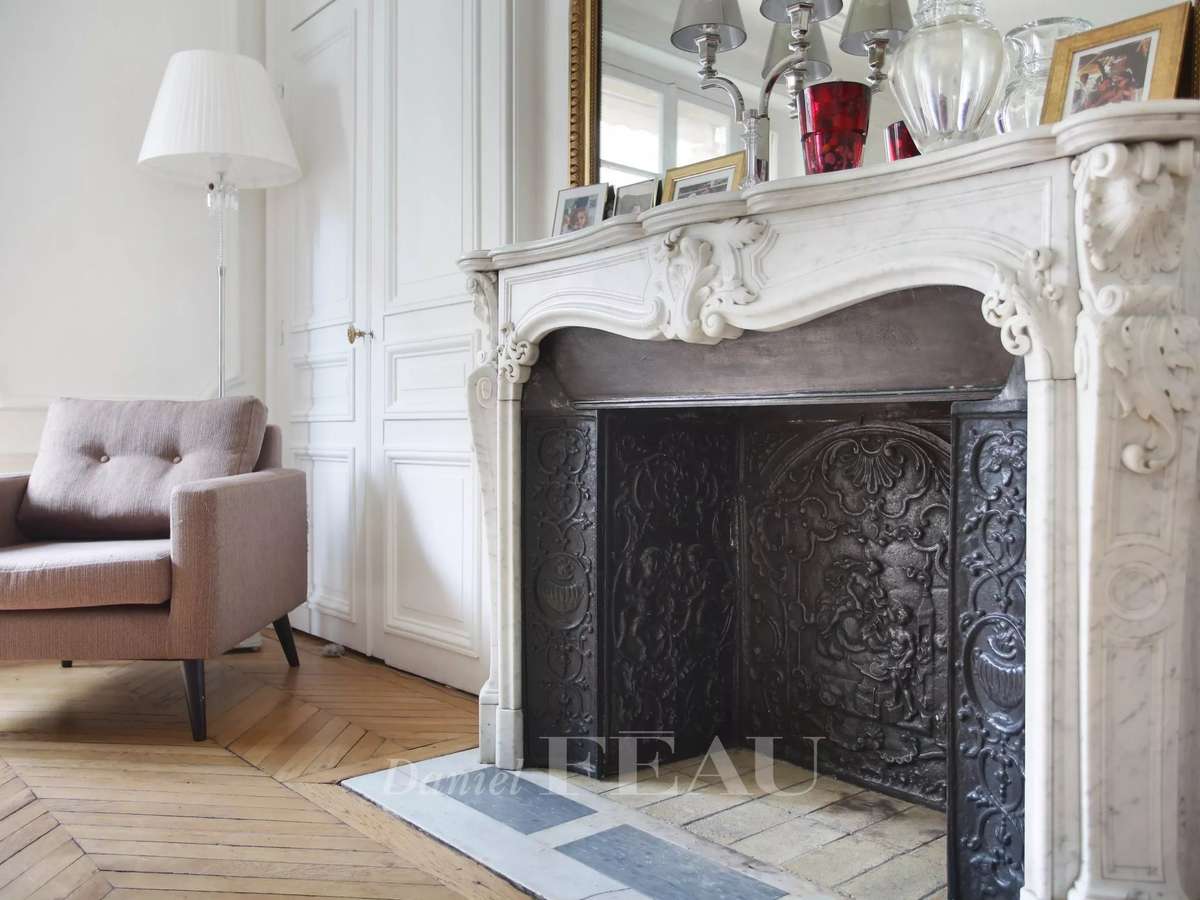 Apartment Paris 16e