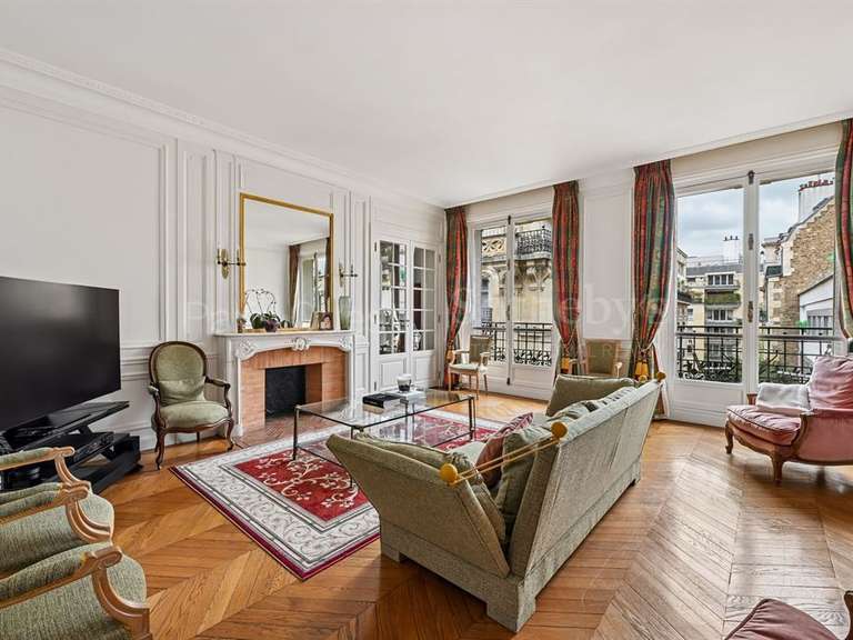 Appartement Paris 16e - 4 chambres - 220m²