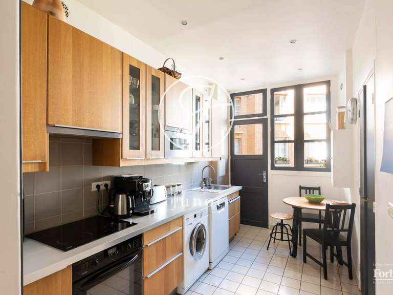 Appartement Paris 16e - 4 chambres - 140m²