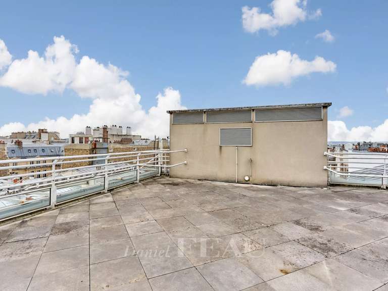 Appartement Paris 16e - 3 chambres - 161m²